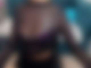Live cam show with JenniferMunoz - Sub on Camsoda