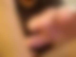 pj7414's Live Sex Cam Show