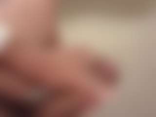 pj7414's Live Sex Cam Show