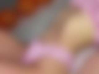 Live cam show with BarbieMcintyde - Pretty on Camsoda
