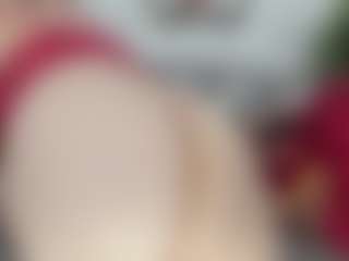 Live cam show with esmeralda-milf - Mature Toys on CamClone