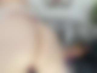 esmeralda-milf's Live Sex Cam Show