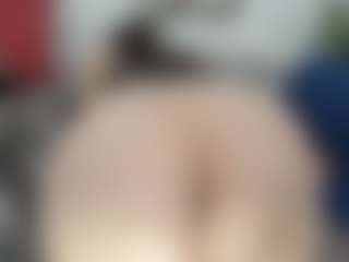 Live cam show with esmeralda-milf - Latina Mature on Latina Girls | colombia