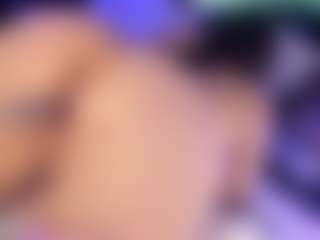 Live cam show with madissonlove - Camel Toe on madthumbs