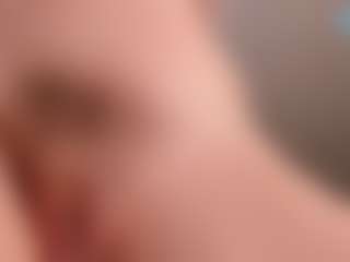 Live cam show with bigclitti - Hairy Armpits on Gym Cam Girls