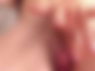 Live cam show with bigclitti - Hairy Armpits on Camsoda