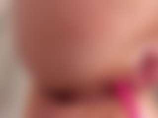 bigclitti's Live Sex Cam Show