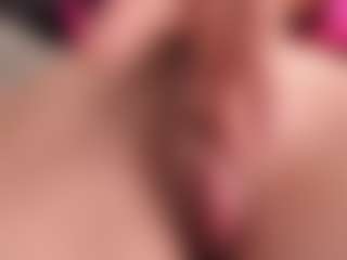 Live cam show with bigclitti - Big Clit on intimatelivegirls.com