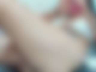 Live cam show with IsaSquirt - MILF on TastyBlacksLive
