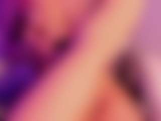 Live cam show with nathasha-ebony - Camel Toe on xheatlive.com