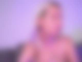 Live cam show with RanyLoveThompson - Domination on Livezox