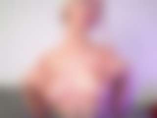 Live cam show with RanyLoveThompson - Blonde Hair on SquirtSoMuch