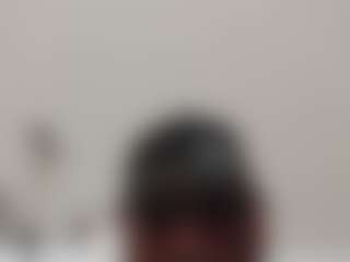 vyper121's Live Sex Cam Show