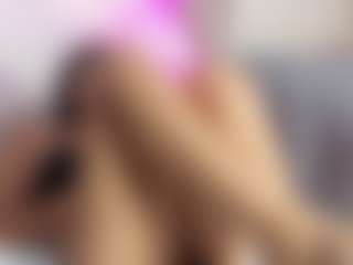 Katemoos's Live Sex Cam Show