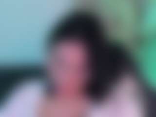 Live cam show with Katemoos - Bedroom on liverealitysex.com