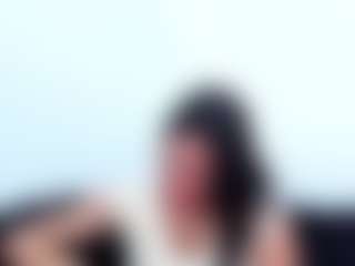 Live cam show with Katemoos - Bra on CamClone