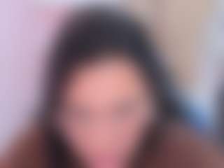 Katemoos's Live Sex Cam Show