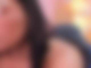 Live cam show with Katemoos - Brown Hair Teen (18+) on Dare Cams
