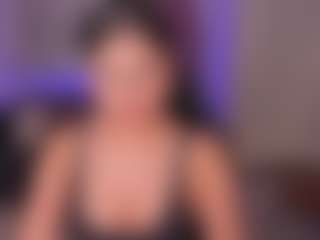 Live cam show with MayaMoretti - Nature on fuck-show.com