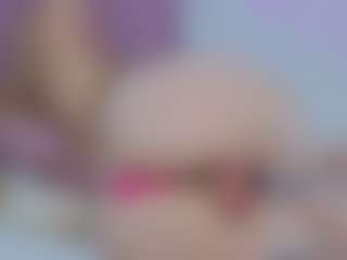Lia's Live Sex Cam Show