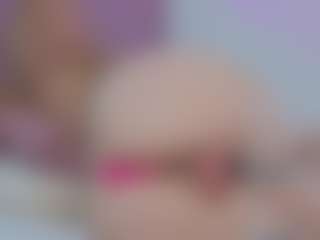 Lia's Live Sex Cam Show