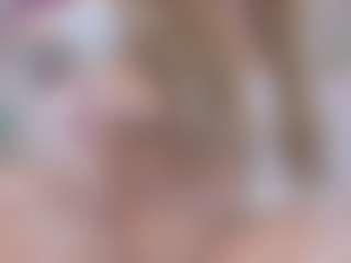 Live cam show with Lia - Blonde Hair Small Tits on Camsoda