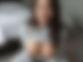 Audrey 775's Live Sex Cam Show