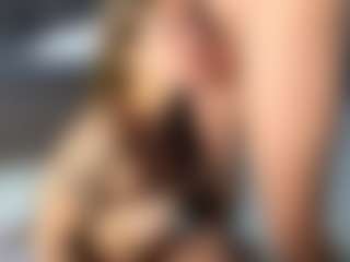Live cam show with Miley-and-Michael - Green Eyes on boobsie.com