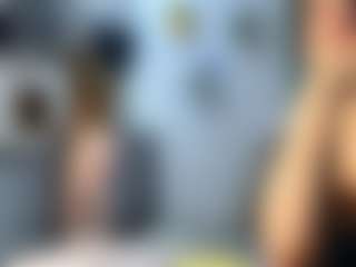 Live cam show with Miley-and-Michael - Sexy on UwU Esports