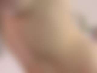 Sue-Holland's Live Sex Cam Show