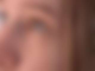 Live cam show with Sue-Holland - Blue Eyes on friskycurves.com