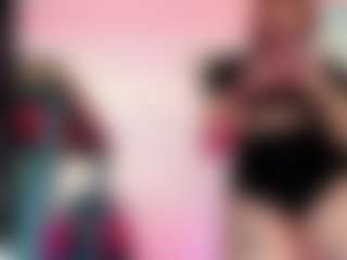 Live cam show with Candy-gabyss - Black Hair on TeamSkeetLive