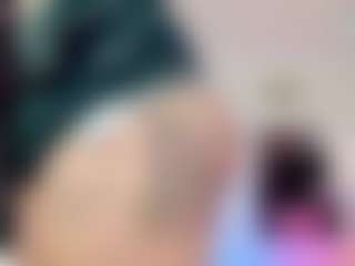Candy-gabyss's Live Sex Cam Show