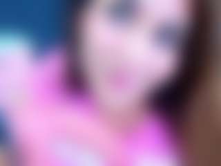 Live cam show with LizzyOlsen - Smoking on milfzrlive.com