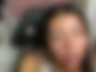 Live cam show with Maia Reficco - Fingering Latina on makecum.org | colombia