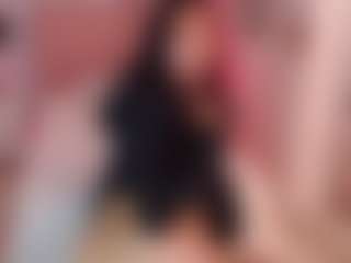 Live cam show with Maia Reficco - Petite Young Adult on fapnchat