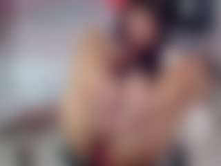 Live cam show with Maia Reficco - Young Adult on liverealitysex.com