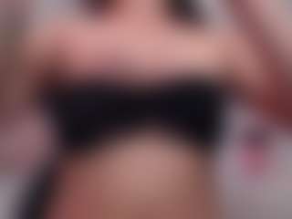 Maia Reficco's Live Sex Cam Show