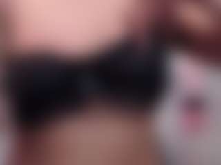 Maia Reficco's Live Sex Cam Show