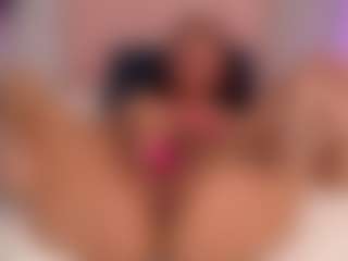 Maia Reficco's Live Sex Cam Show
