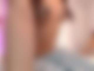 Live cam show with Maia Reficco - Colombian on Camsoda | colombia