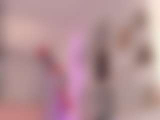 Live cam show with Maia Reficco - Pantyoff on CamwithHer