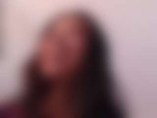 Live cam show with Maia Reficco - Pantyoff on livesuperchat.net