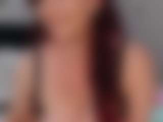 ShadeofPink MILF webcam performer live streaming
