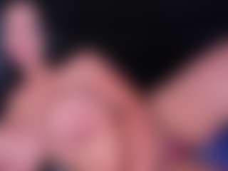 VALERY DUGLASS's Live Sex Cam Show