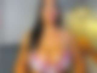 VALERY DUGLASS's Live Sex Cam Show