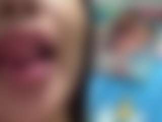 Live cam show with VALERY DUGLASS - Pegging on Camsoda