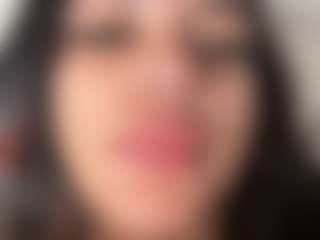 VALERY DUGLASS's Live Sex Cam Show