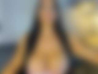 Live cam show with VALERY - Pegging on Camsoda