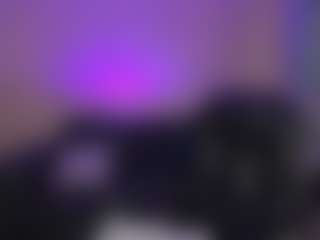 Live cam show with Chloe Preston - Latina on CamwithHer | colombia